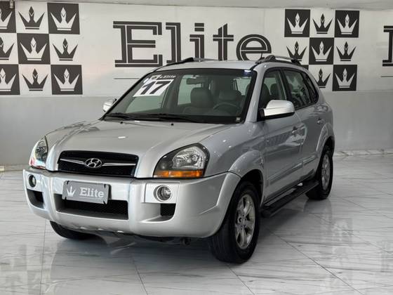 HYUNDAI TUCSON 2.0 MPFI GLS 16V 143CV 2WD FLEX 4P AUTOMÁTICO HYUNDAI TUCSON 2.0 MPFI GLS 16V 143CV 2WD FLEX 4P AUTOMÁTICO